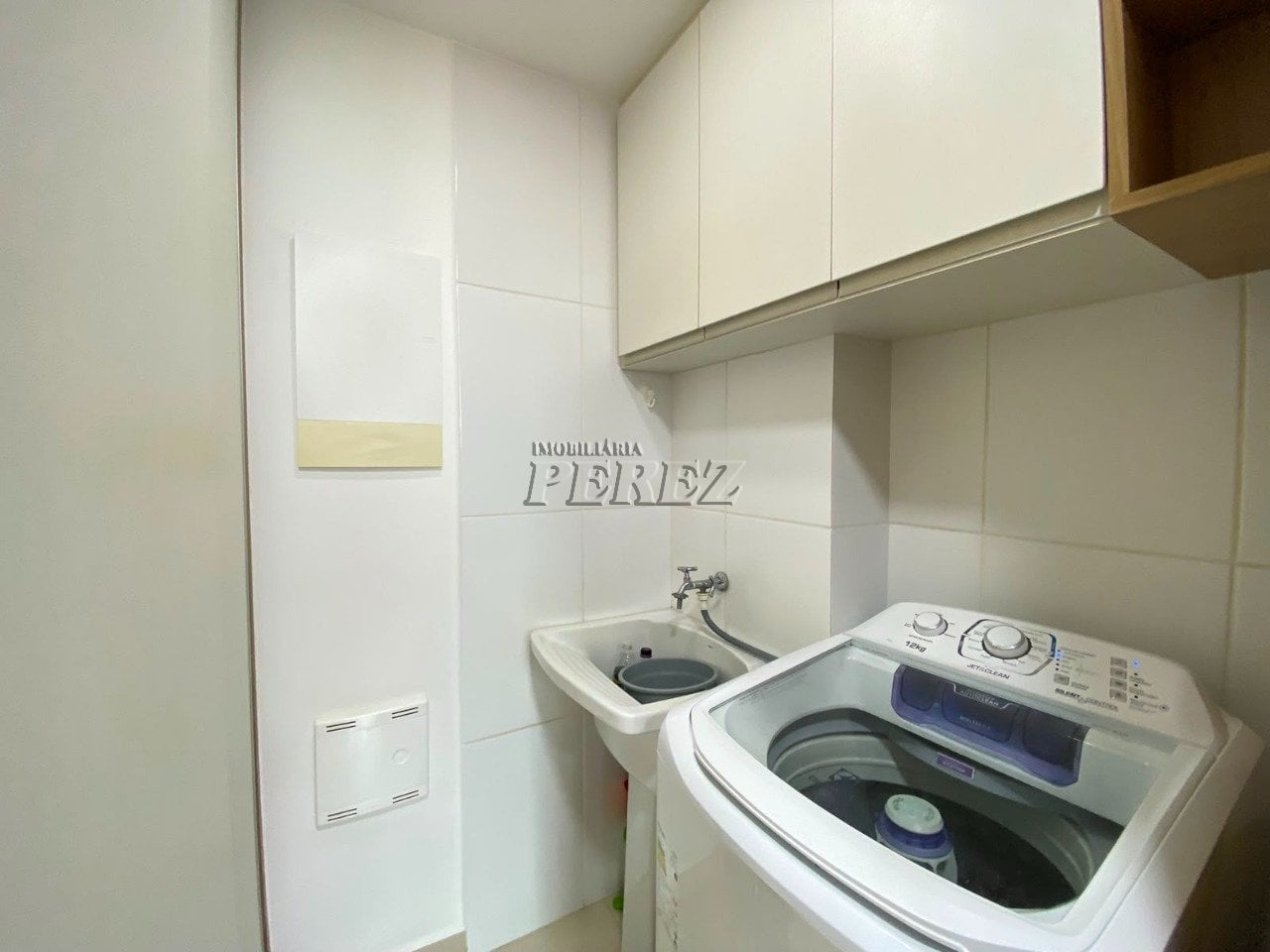 Apartamento para venda e locação no Moradas Shangri-lá na região oeste de Londrina