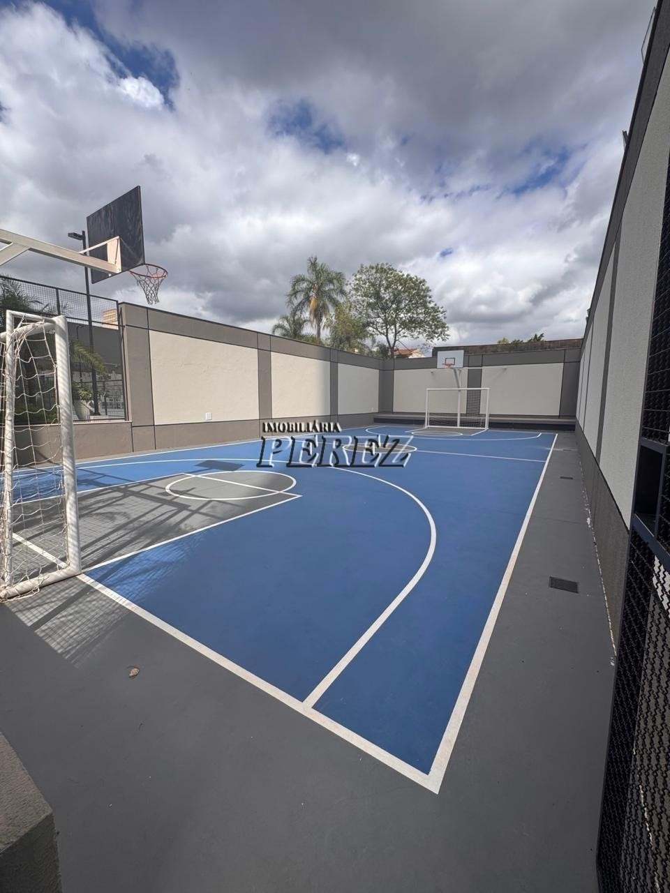Apartamento à venda no Edifício Lunaparque na região oeste de Londrina
