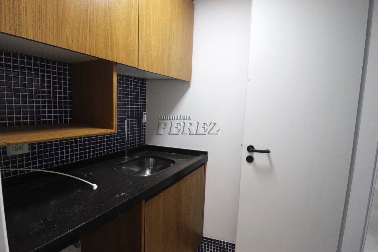 Sala comercial para alugar no Comercial Mercúrio na Rua Espírito Santo, no Centro de Londrina.