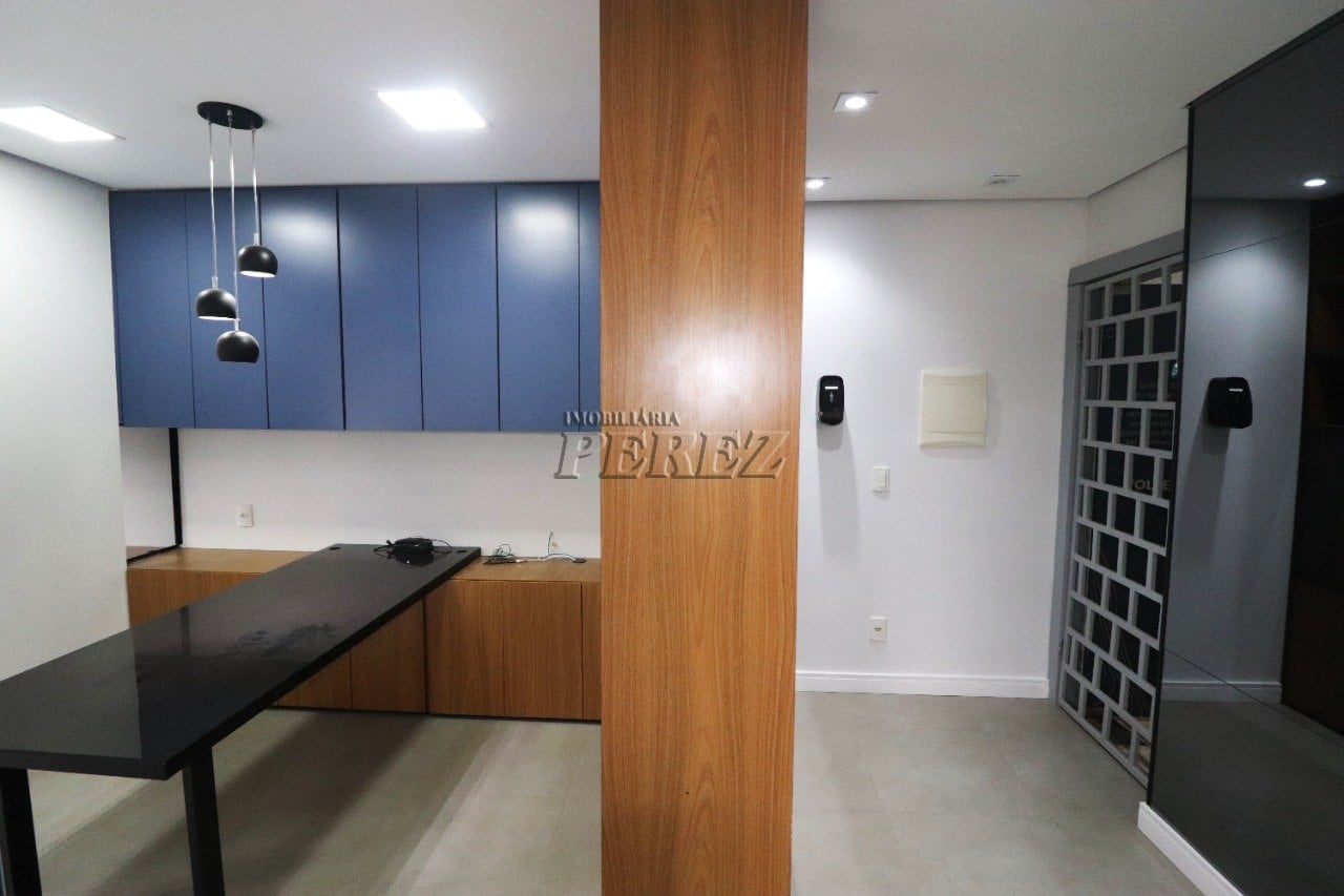 Sala comercial para alugar no Comercial Mercúrio na Rua Espírito Santo, no Centro de Londrina.
