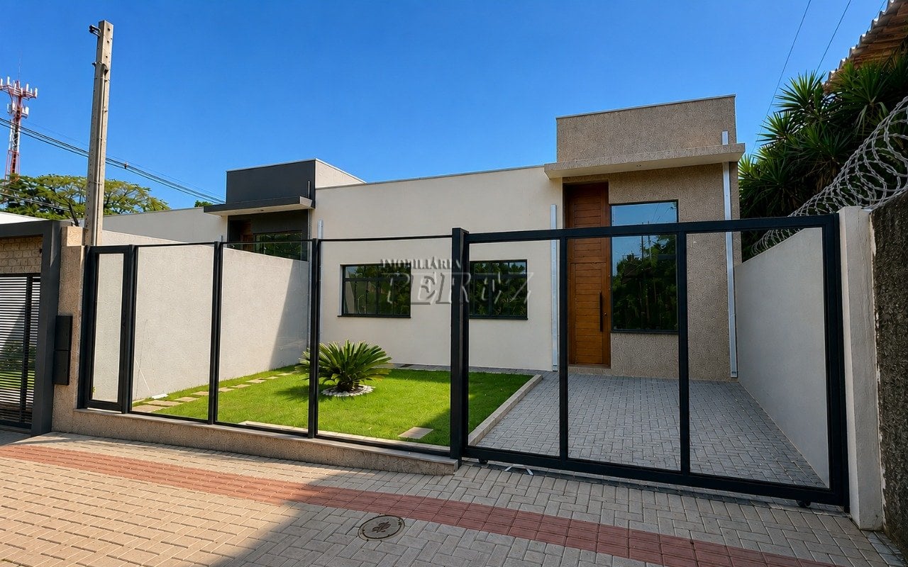 Casa à venda na região leste de Londrina