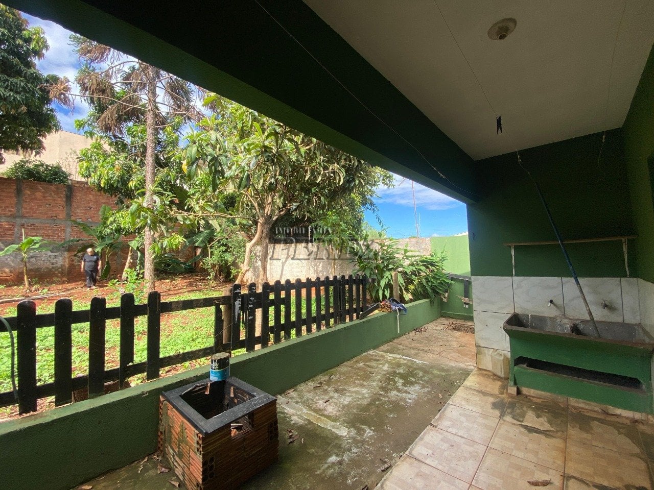 Casa para alugar na região oeste de Londrina - Colúmbia