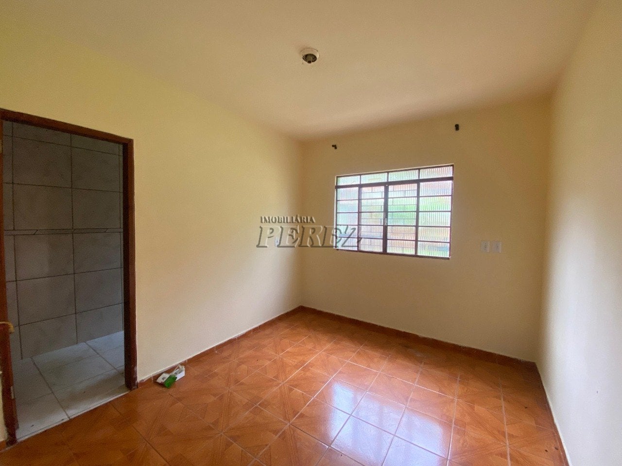 Casa para alugar na região oeste de Londrina - Colúmbia