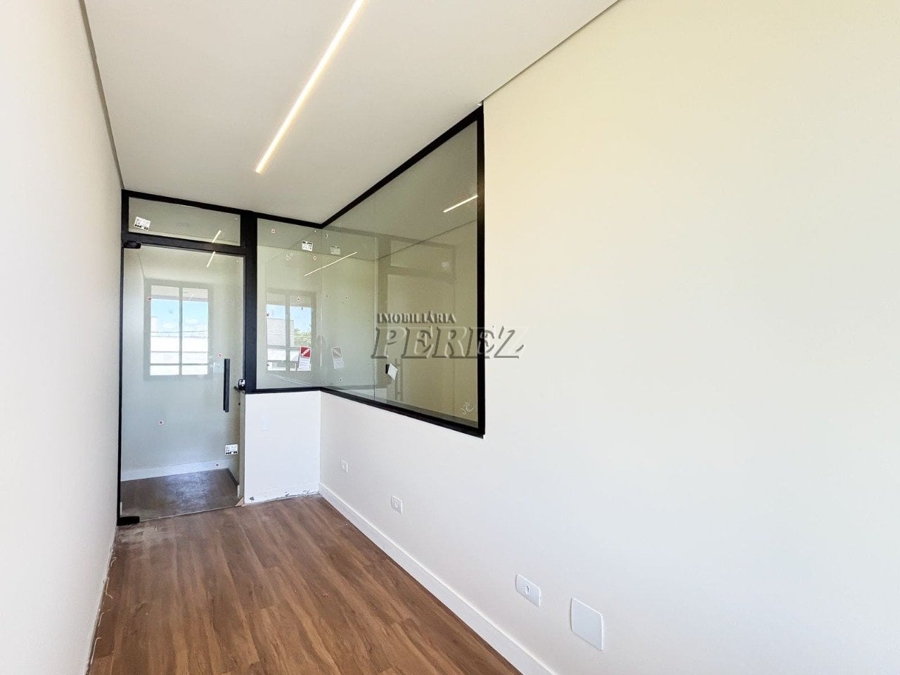 Casa à venda no Condomínio Aranguá em Londrina - Parque Tauá