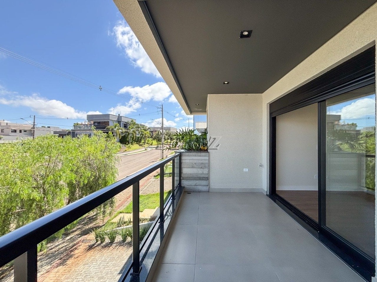 Casa à venda no Condomínio Aranguá em Londrina - Parque Tauá