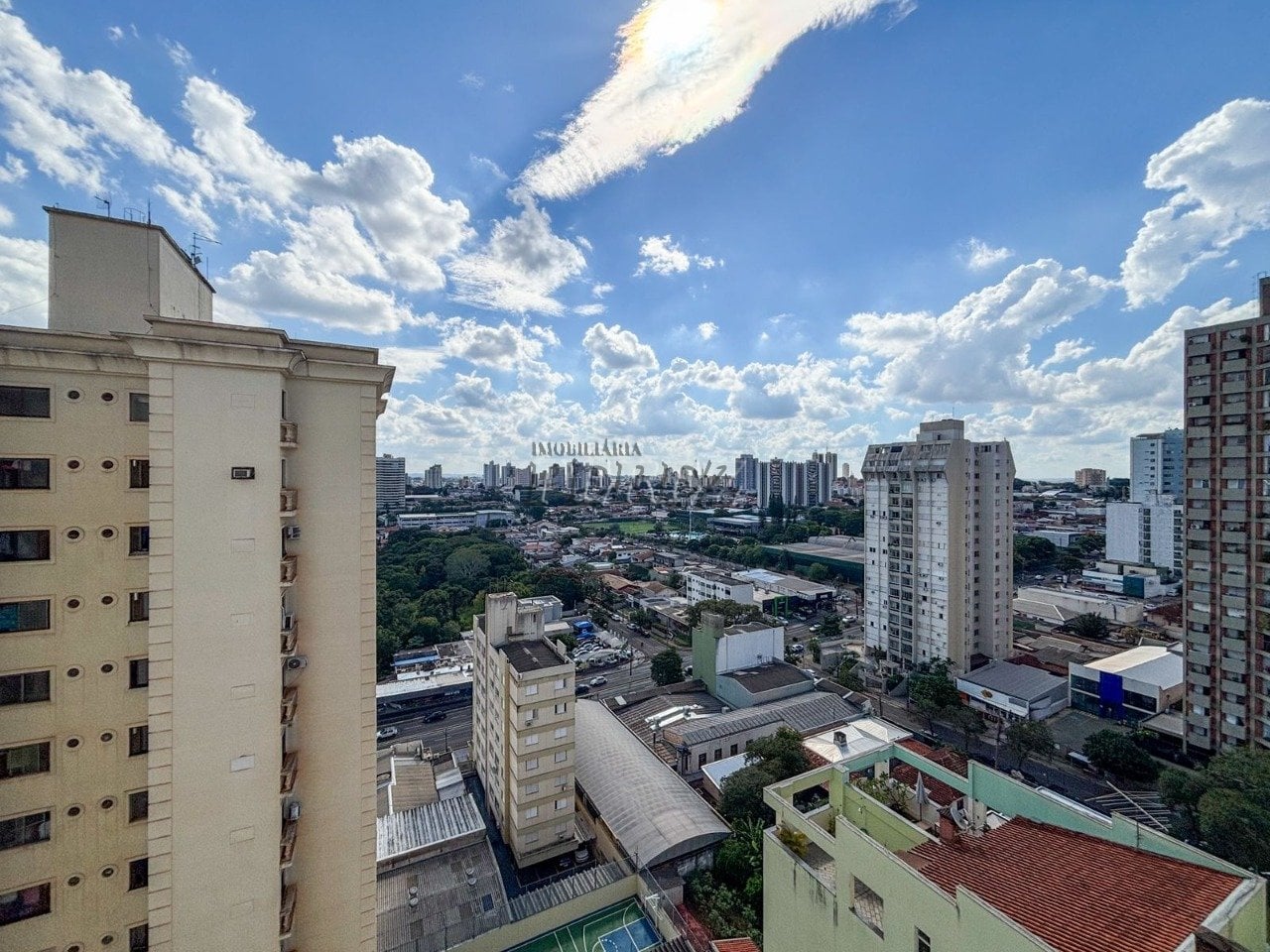 Apartamento à venda no Edifício Soho no centro de Londrina - Rua Paranaguá