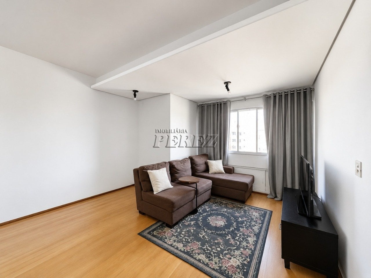 Apartamento à venda no Edifício Aritana na região oeste de Londrina - Dom Bosco