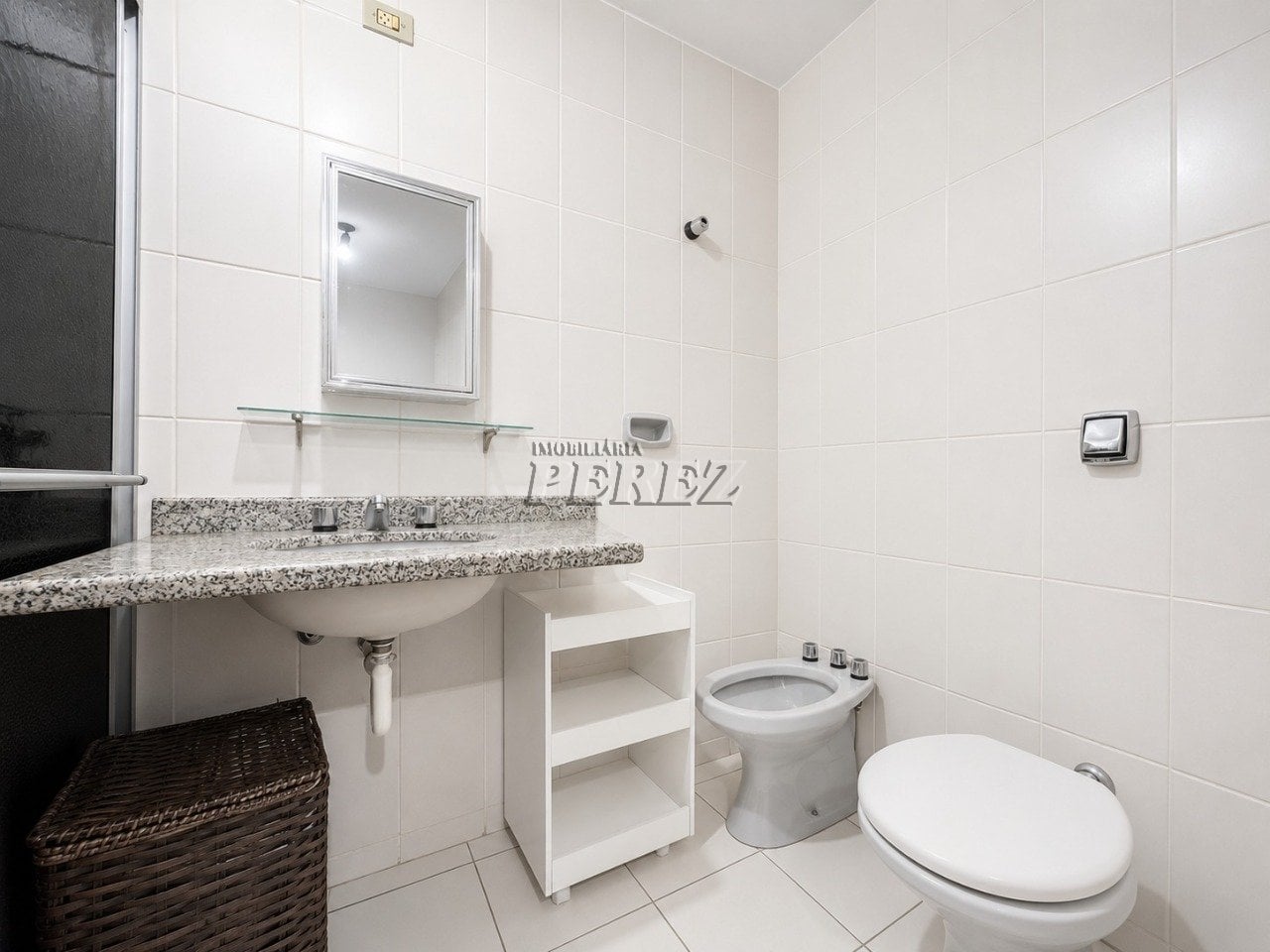 Apartamento à venda no Edifício Aritana na região oeste de Londrina - Dom Bosco