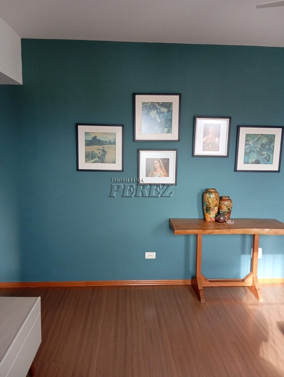 Apartamento à venda no Edifício Corcovado no centro de Londrina