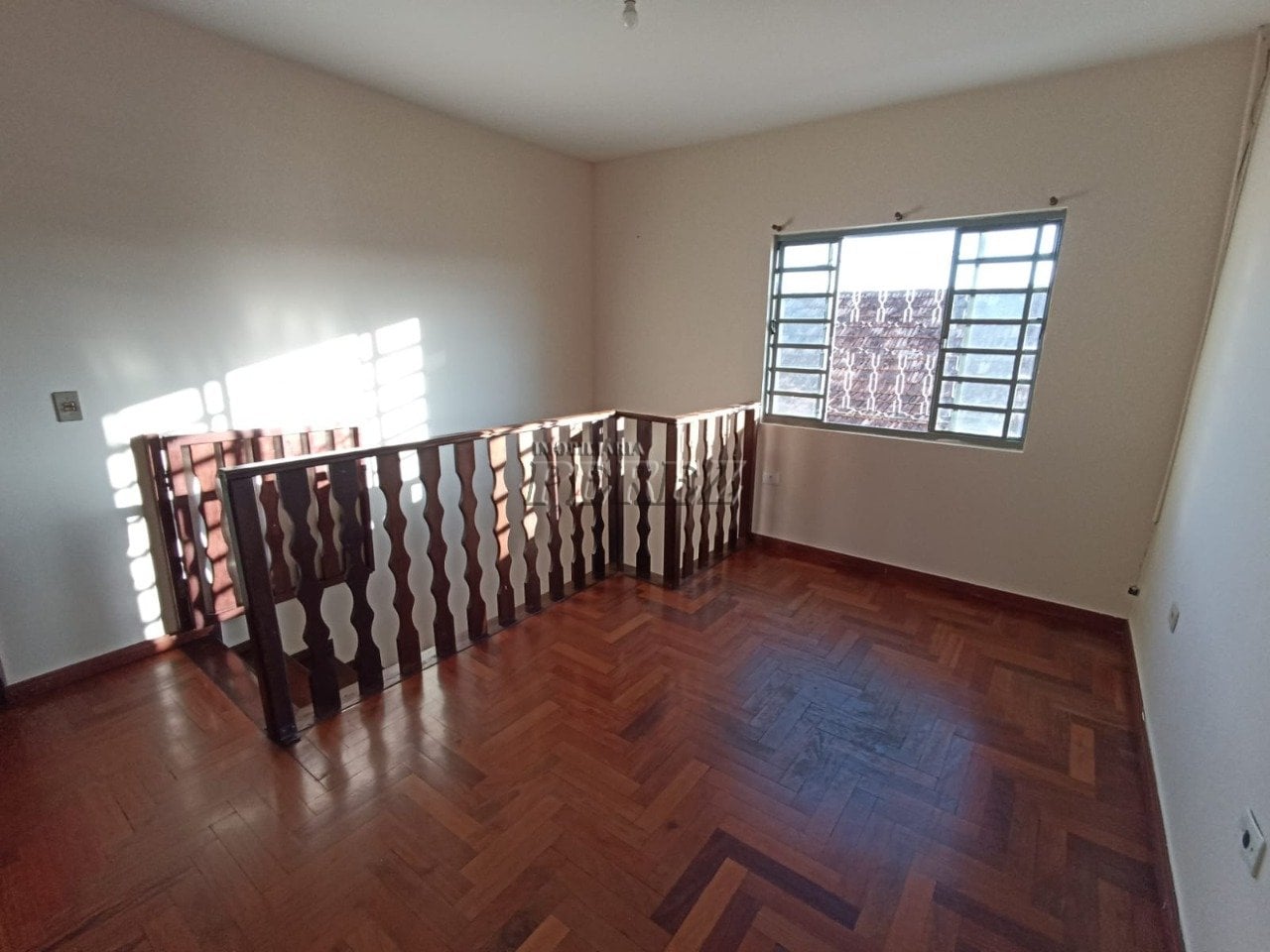 Casa para alugar no Jardim Hedy na região oeste de Londrina