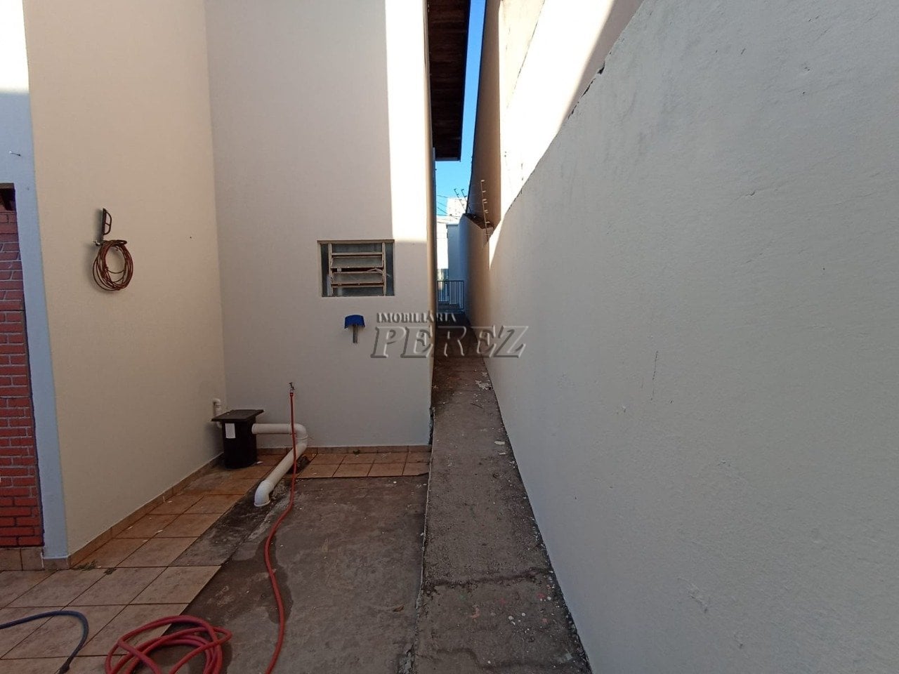 Casa para alugar no Jardim Hedy na região oeste de Londrina