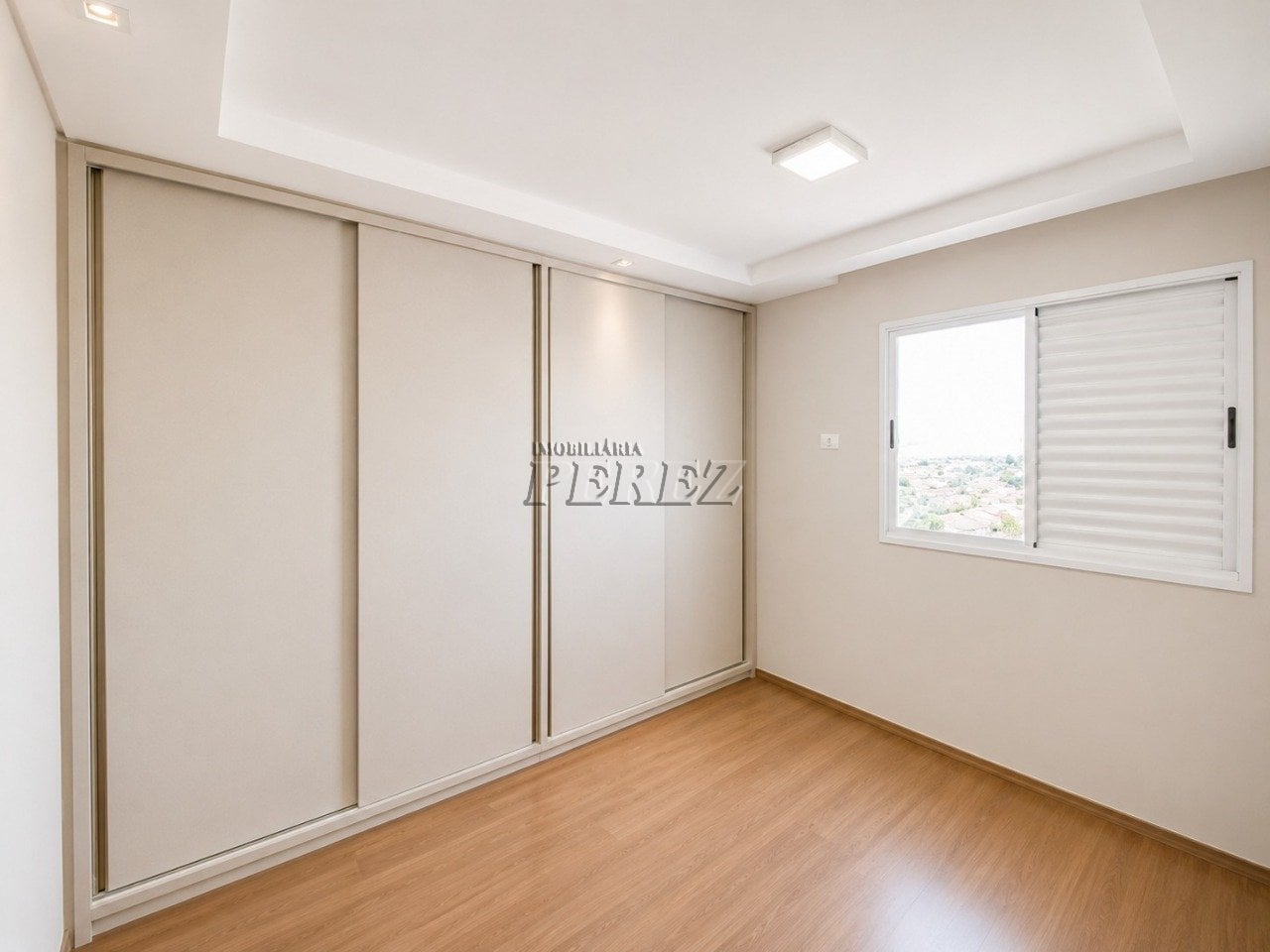 Apartamento à venda no Duetto Residence na região leste de Londrina