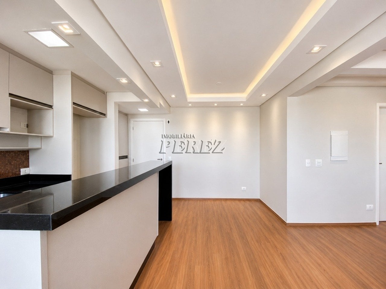 Apartamento à venda no Duetto Residence na região leste de Londrina