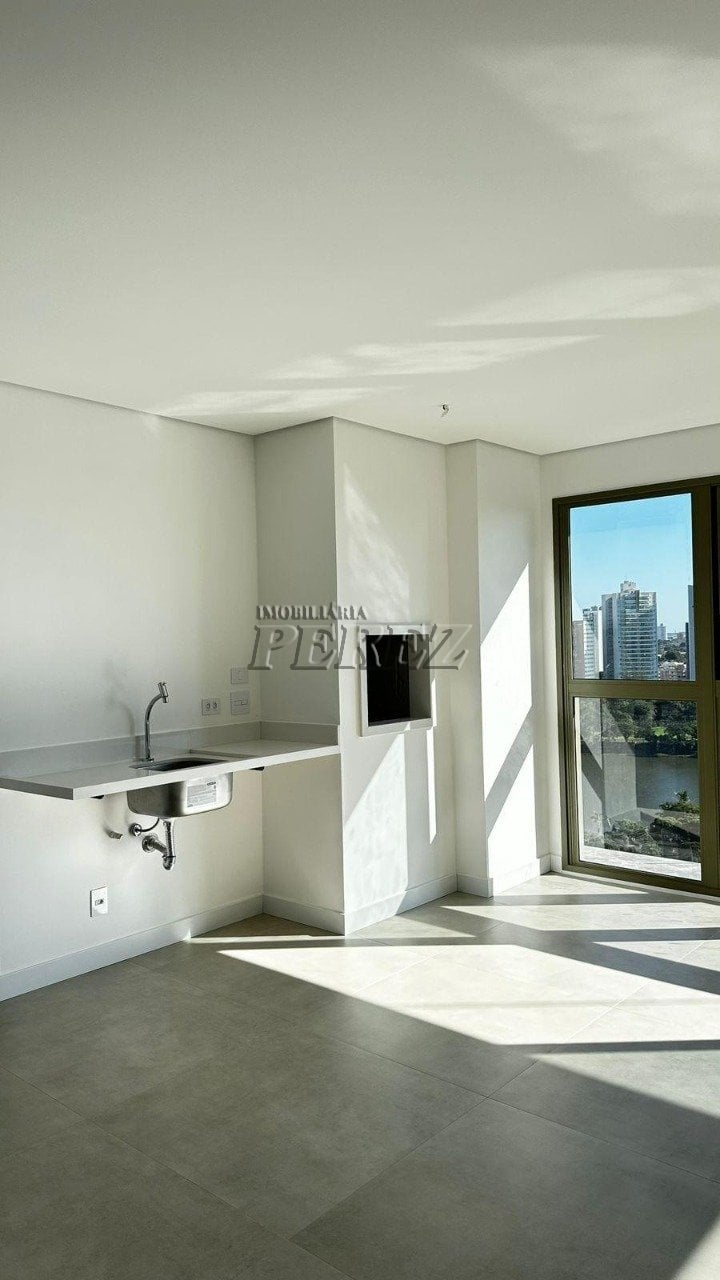 Apartamento à venda no Edifício Wynn na região sul de Londrina