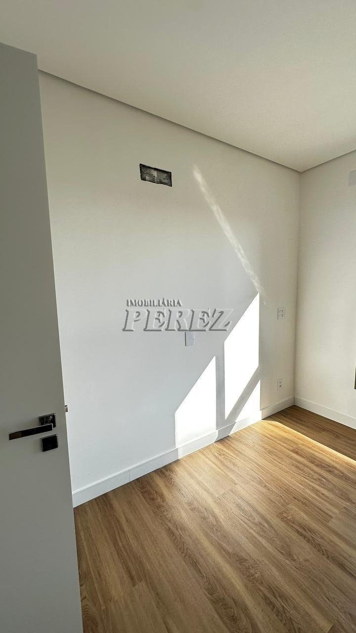 Apartamento à venda no Edifício Wynn na região sul de Londrina
