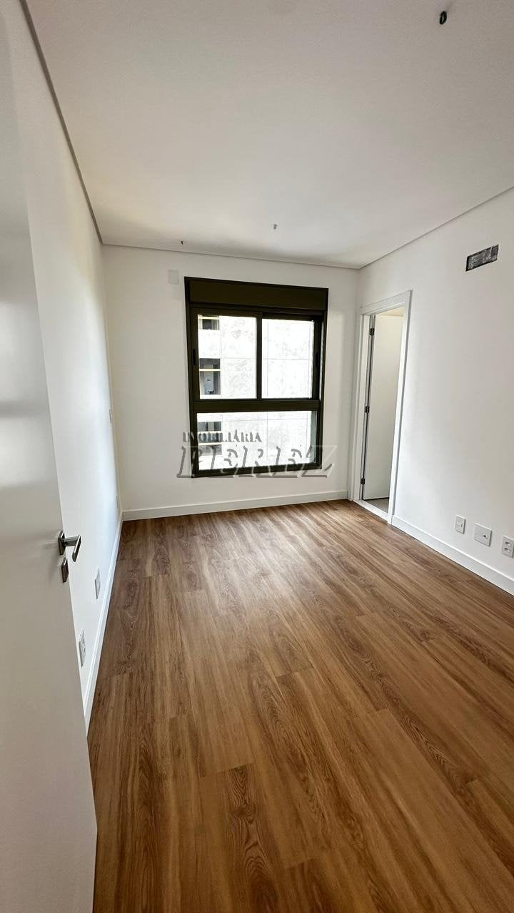 Apartamento à venda no Edifício Wynn na região sul de Londrina