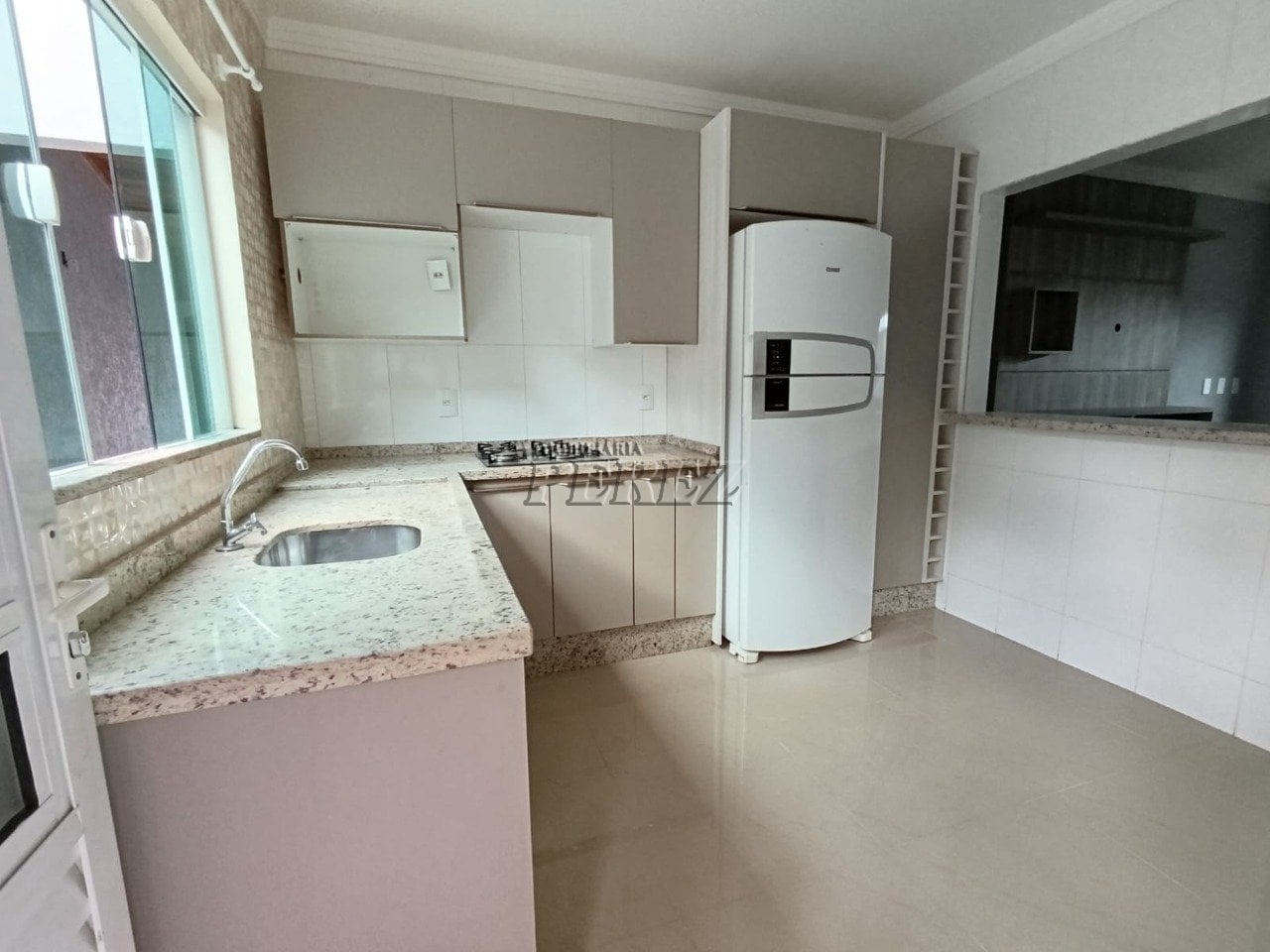 Casa para alugar no Residencial Verona na região leste de Londrina