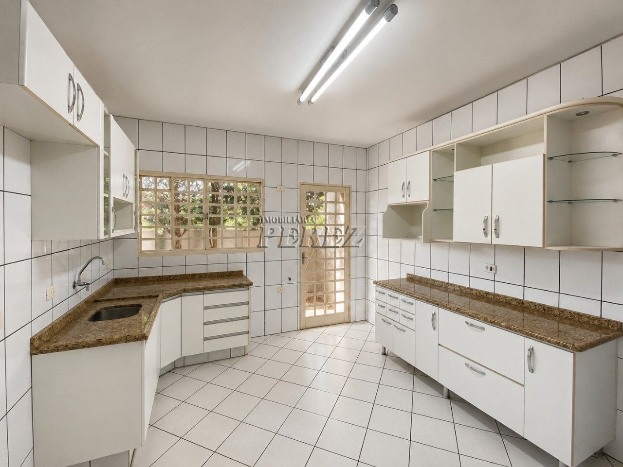 Casa em condomínio para alugar no Aspen Park região leste de Londrina