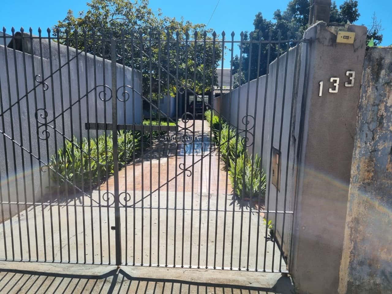 Casa à venda no Jardim Aeroporto - Região leste de Londrina — foto principal