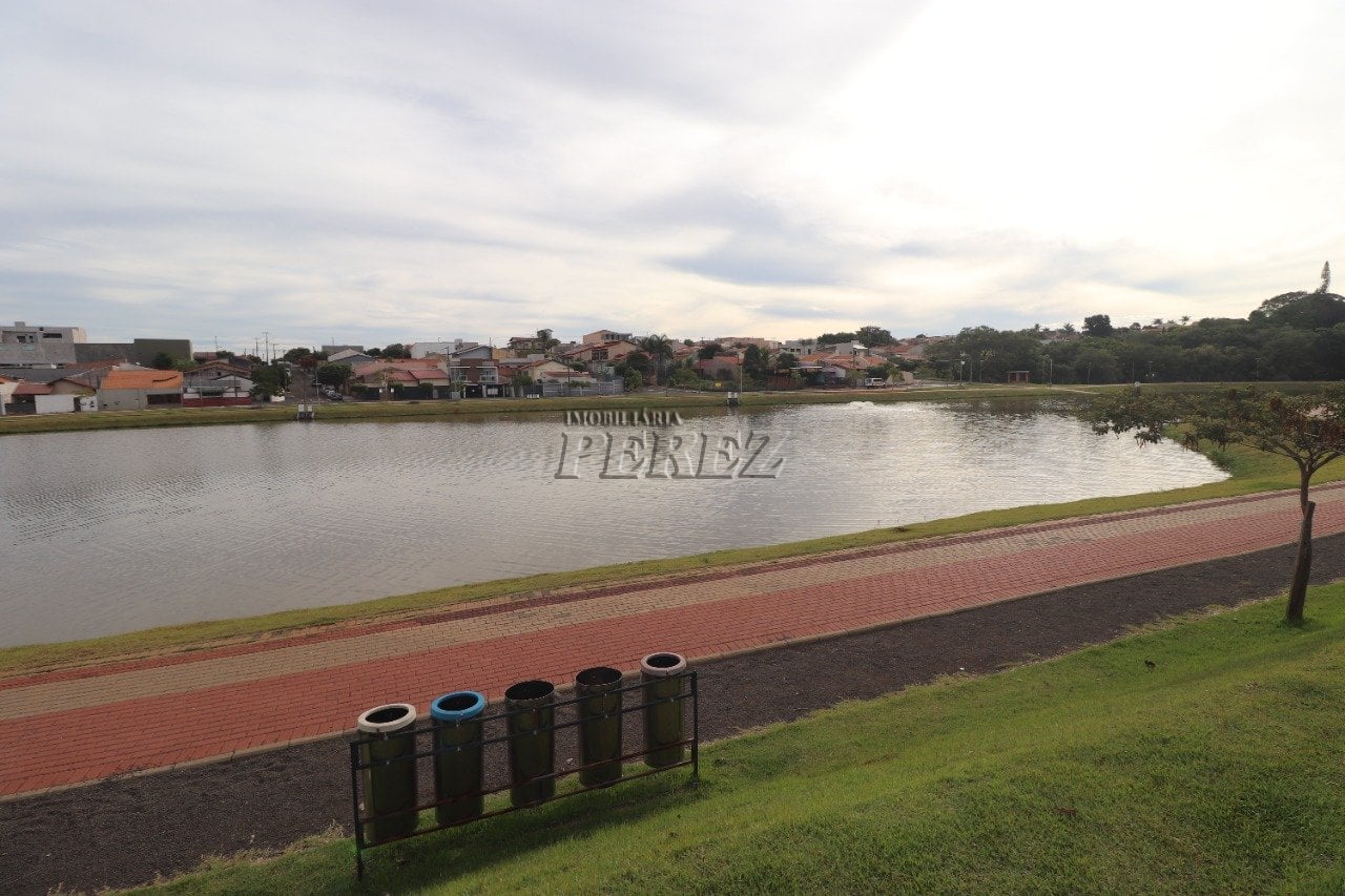 Terreno à venda no bairro Malibu em Ibiporã