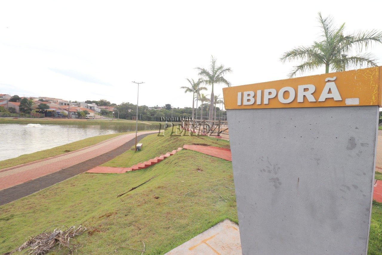 Terreno à venda no bairro Malibu em Ibiporã