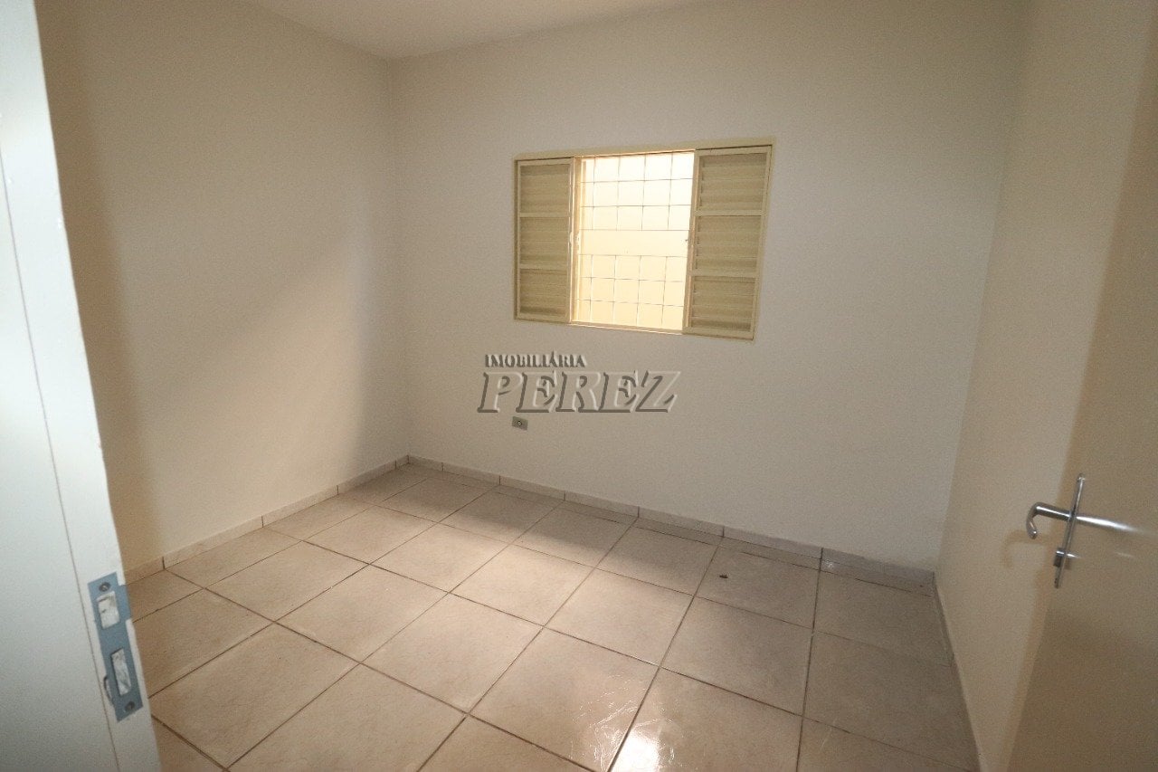 Casa à venda e locação no Jardim Tarobá, região sul de Londrina