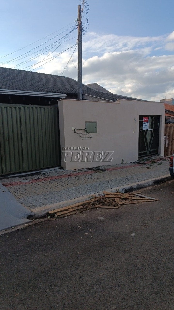 Casa à venda e locação no Jardim Alto do Cafezal na região sul de Londrina