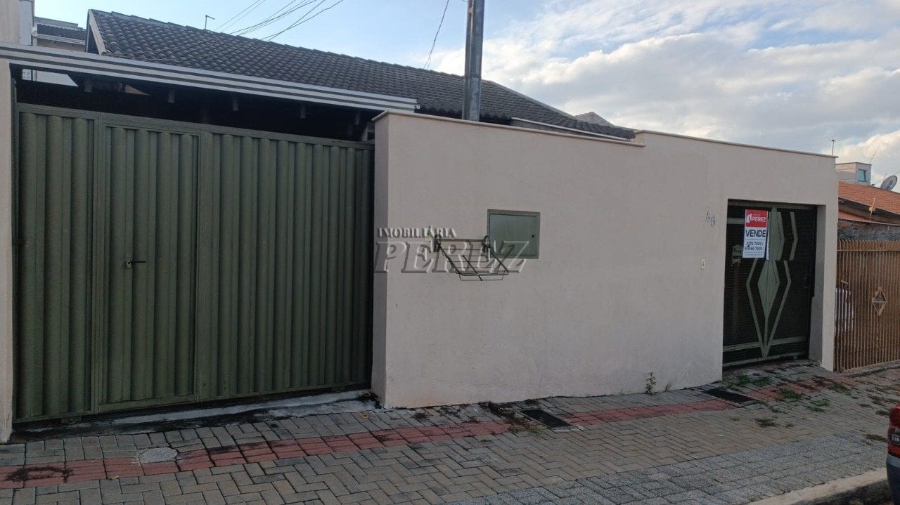 Casa à venda e locação no Jardim Alto do Cafezal na região sul de Londrina