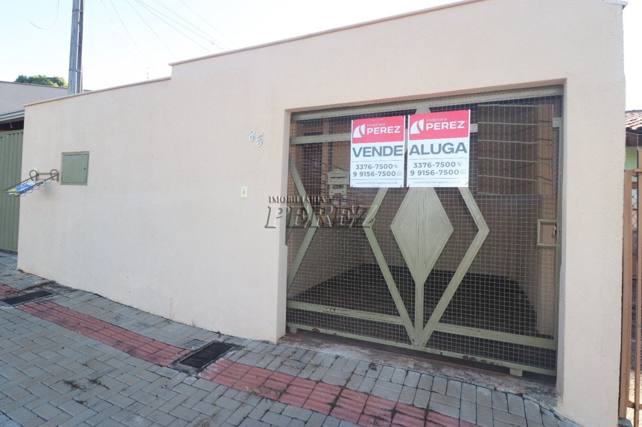 Casa à venda e locação no Jardim Alto do Cafezal na região sul de Londrina