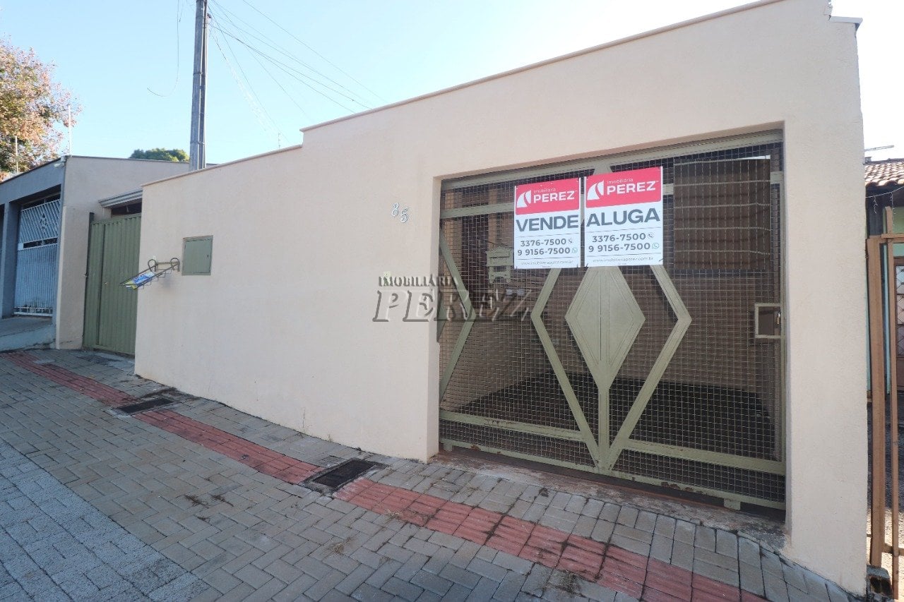 Casa à venda e locação no Jardim Alto do Cafezal na região sul de Londrina