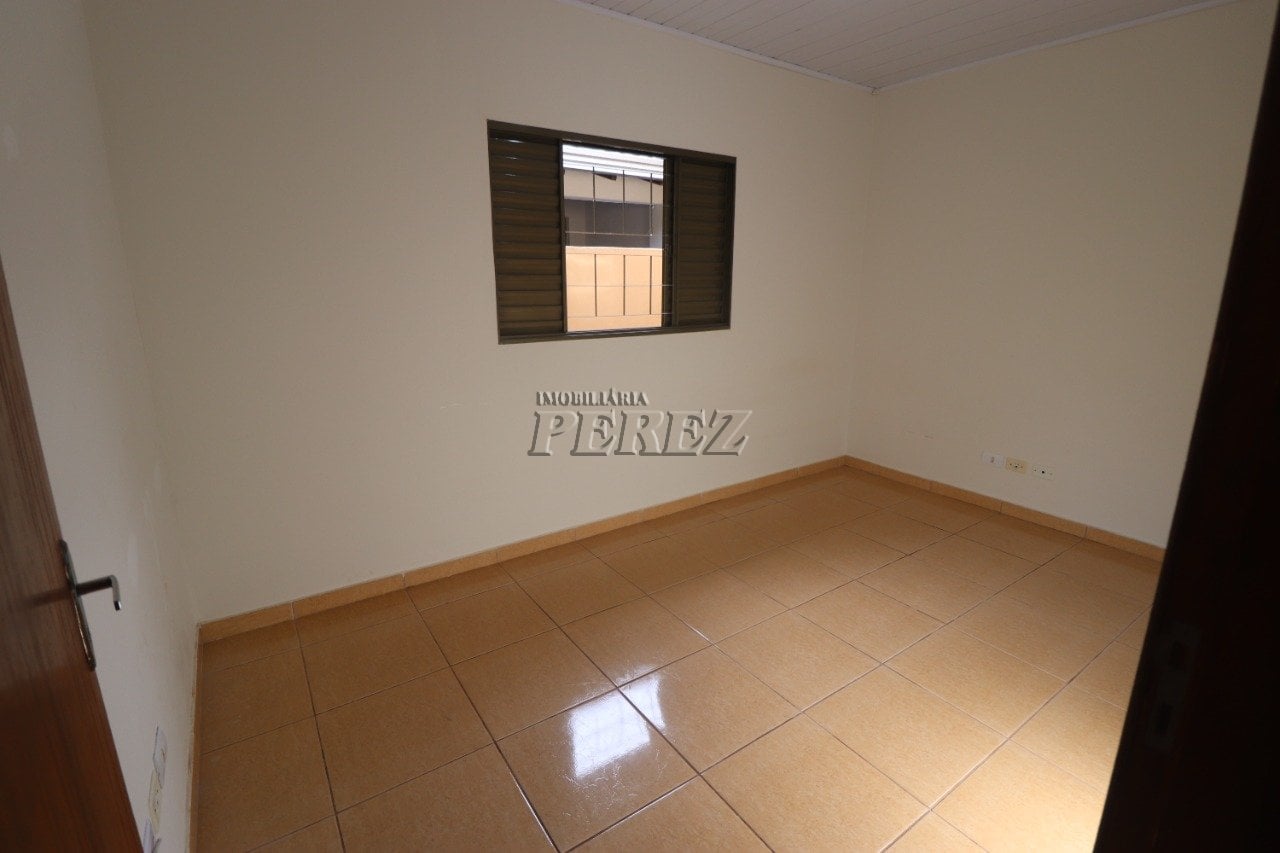 Casa à venda e locação no Jardim Alto do Cafezal na região sul de Londrina