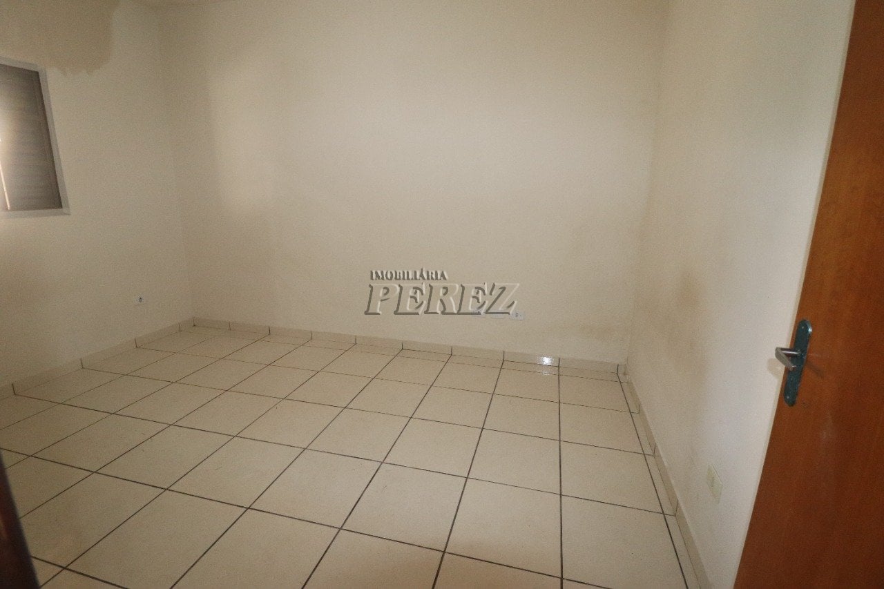 Casa à venda e locação no Jardim Alto do Cafezal na região sul de Londrina