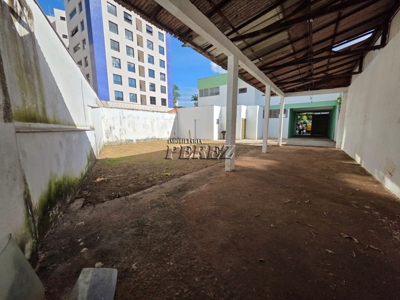 Sobreloja para alugar no centro de Londrina - Av. Duque de Caxias