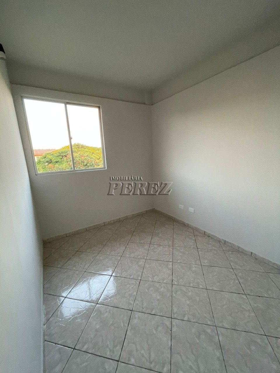 Apartamento à venda no Residencial América do Norte 2, região norte de Londrina