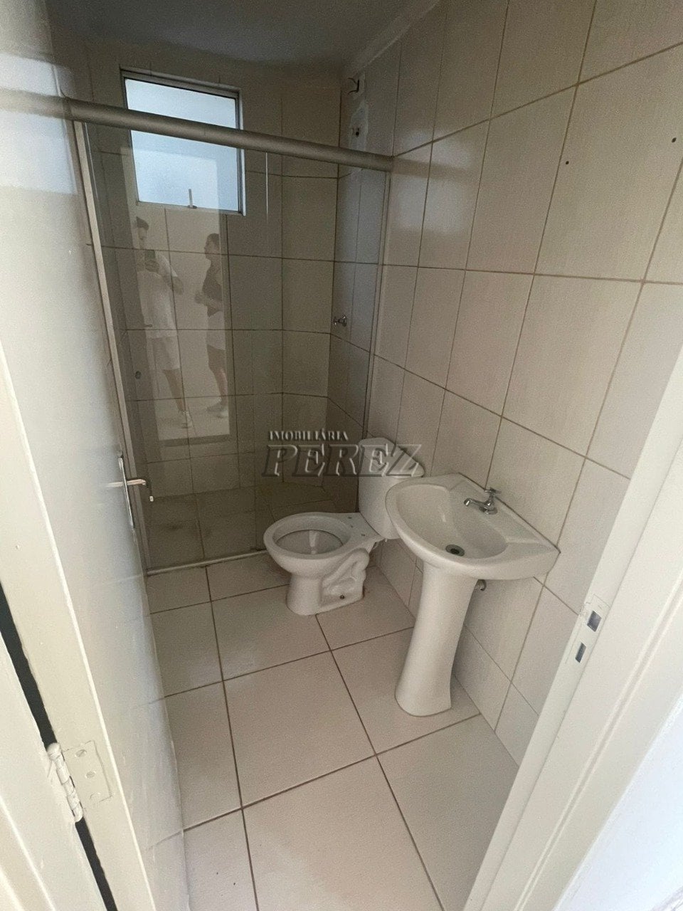 Apartamento à venda no Residencial América do Norte 2, região norte de Londrina