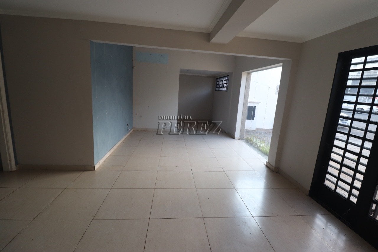 Imóvel comercial à venda e locação na Av. Bandeirantes - Centro de Londrina