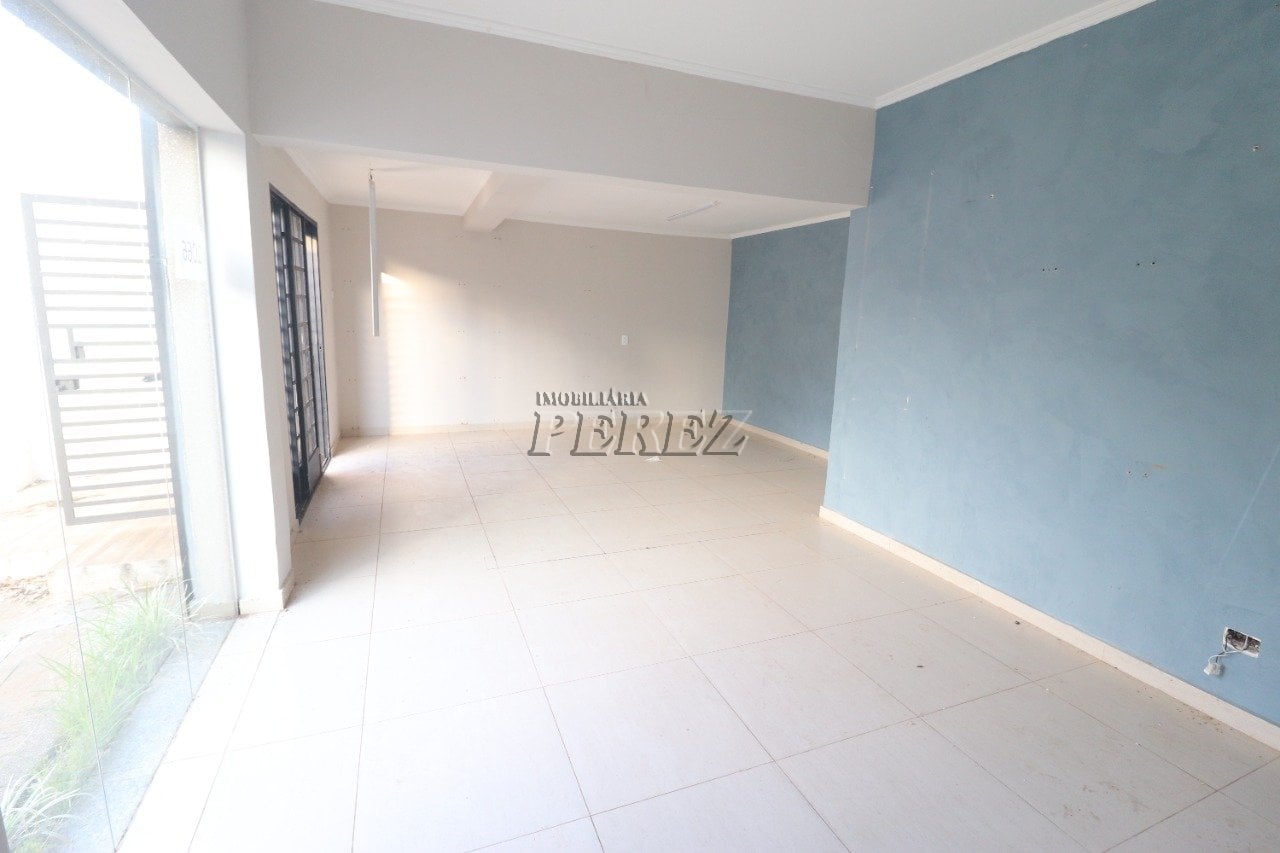Imóvel comercial à venda e locação na Av. Bandeirantes - Centro de Londrina