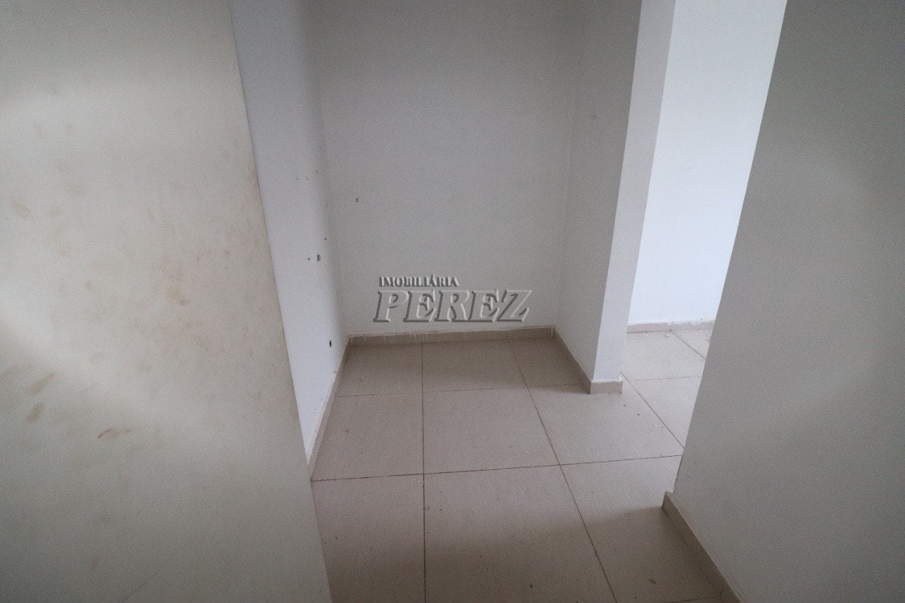 Imóvel comercial à venda e locação na Av. Bandeirantes - Centro de Londrina