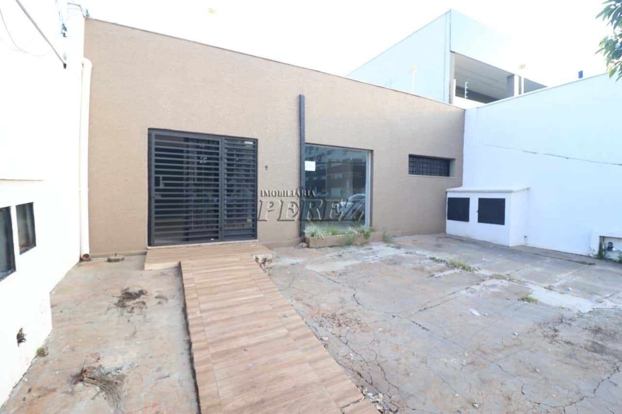 Imóvel comercial à venda e locação na Av. Bandeirantes - Centro de Londrina — foto principal