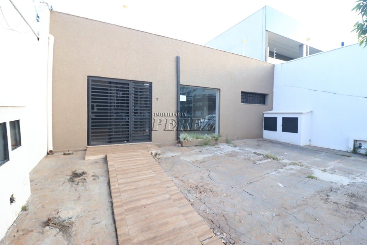 Imóvel comercial à venda e locação na Av. Bandeirantes - Centro de Londrina
