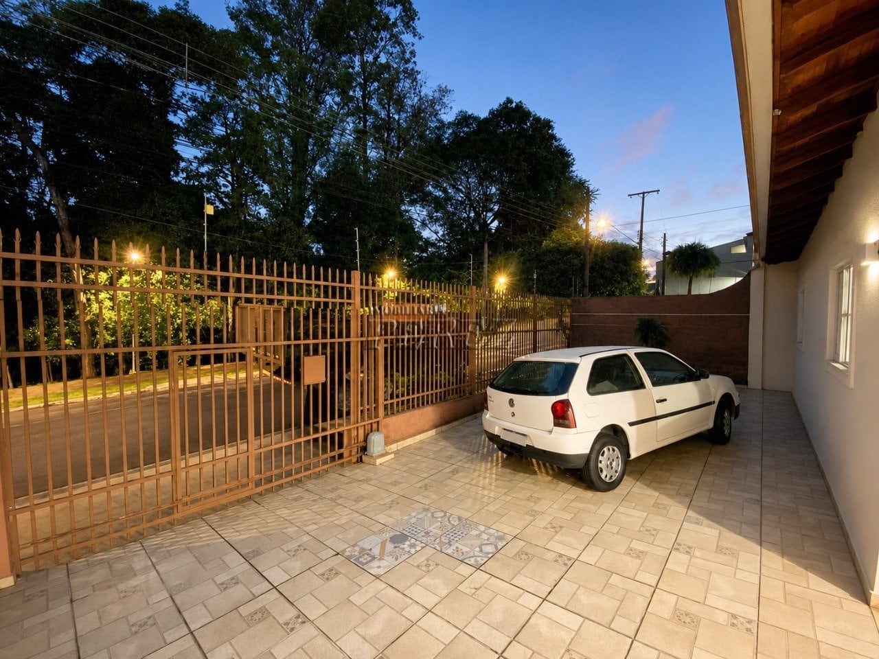 Casa à venda no Monte Belo, região sul de Londrina