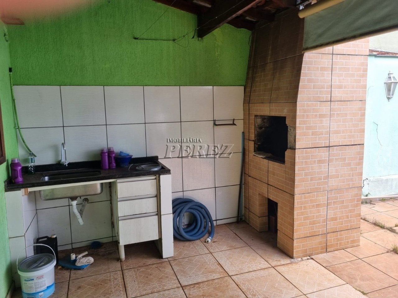 Casa à venda no Jardim Pacaembu, região norte de Londrina