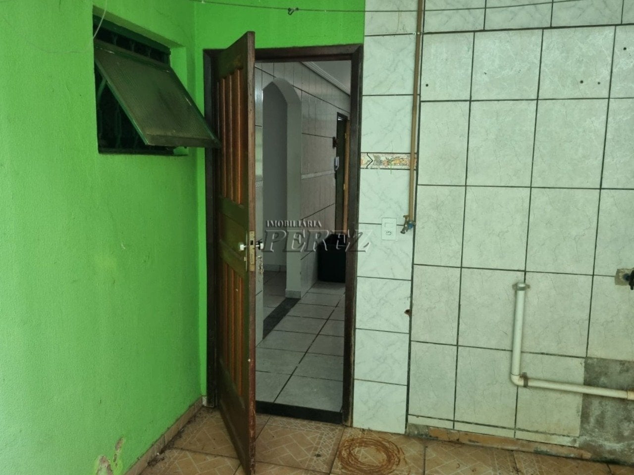 Casa à venda no Jardim Pacaembu, região norte de Londrina