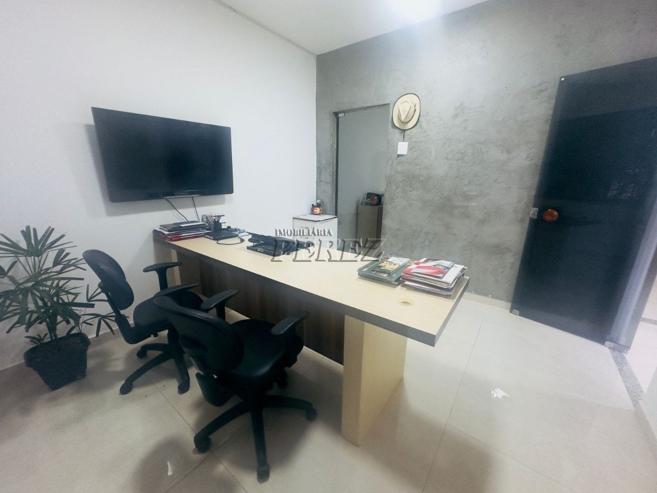 Sala comercial para alugar no Jardim Alvorada, região oeste de Londrina