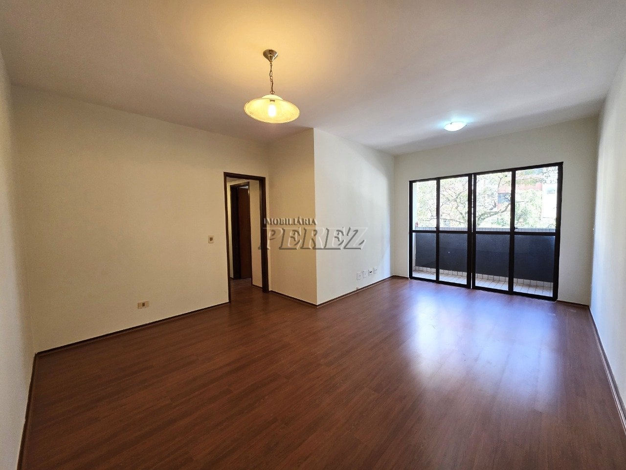 Apartamento para aluigar no Edíficio Le Jardin, Rua Paranaguá - Região central de Londrina