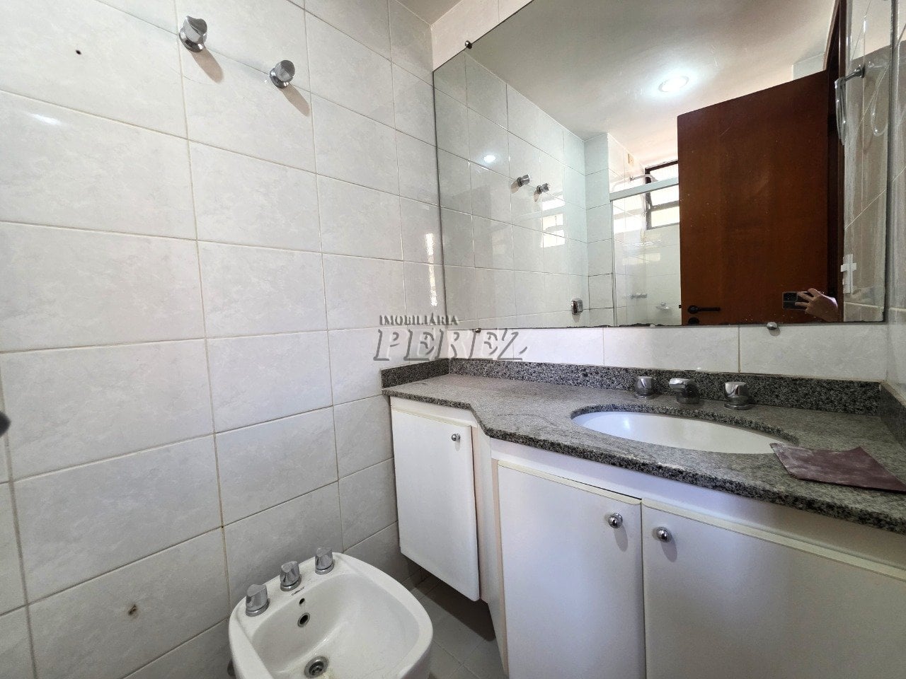 Apartamento para aluigar no Edíficio Le Jardin, Rua Paranaguá - Região central de Londrina