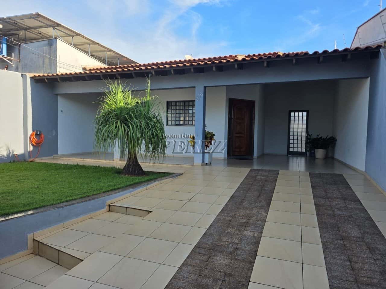 Casa à venda na região sul de Londrina - Monte Belo — foto principal