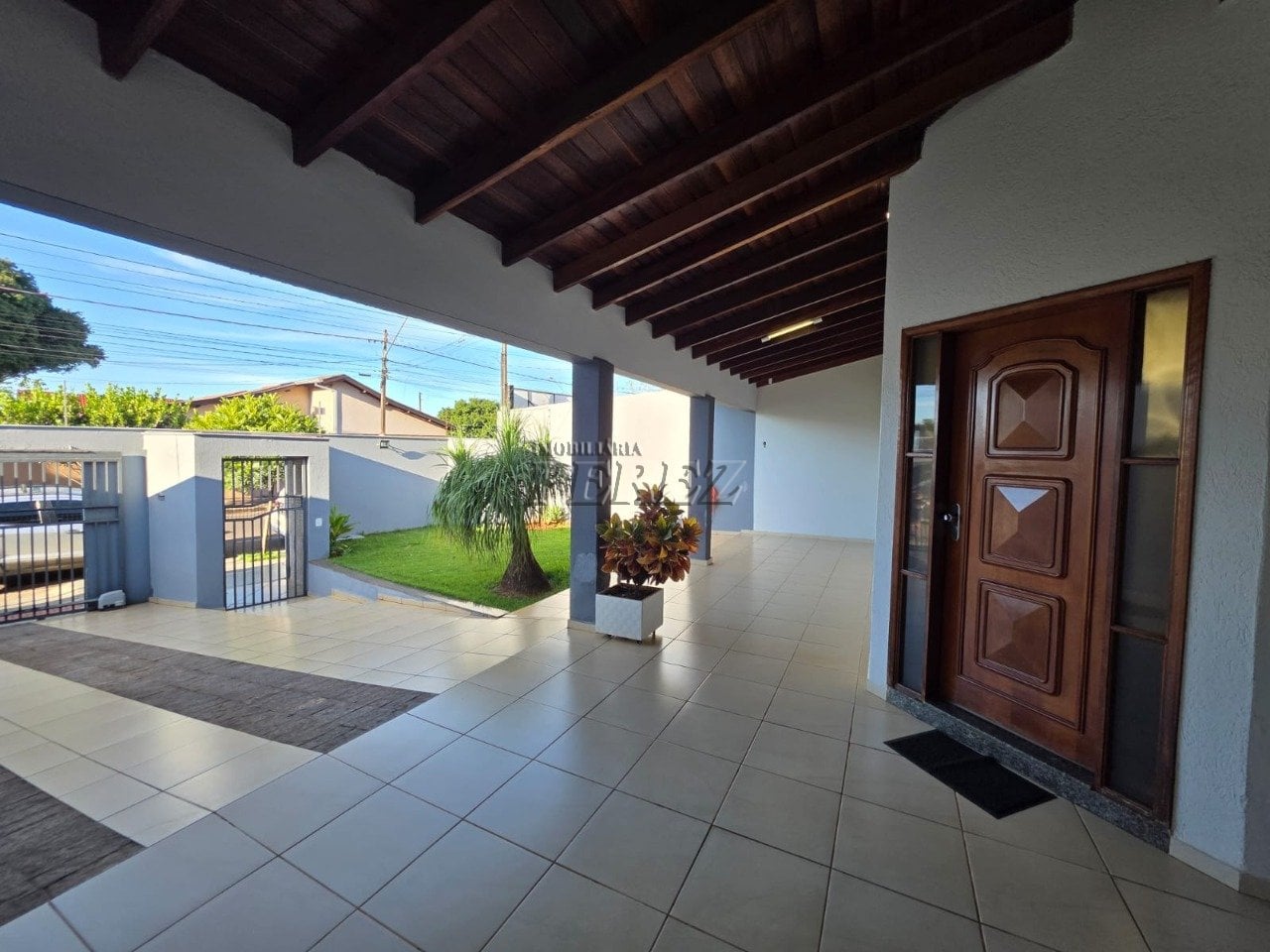 Casa à venda na região sul de Londrina - Monte Belo