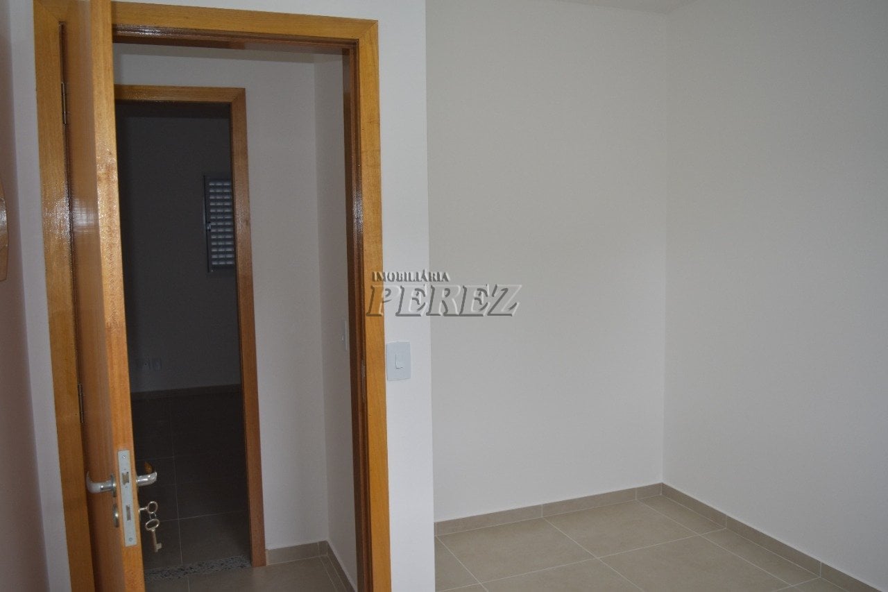 Casa para alugar no Jardim Bandeirantes, região oeste de Londrina
