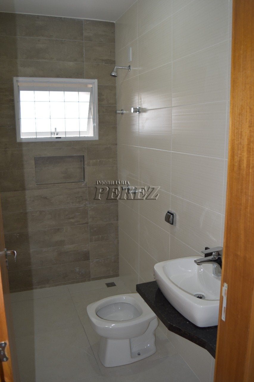 Casa para alugar no Jardim Bandeirantes, região oeste de Londrina